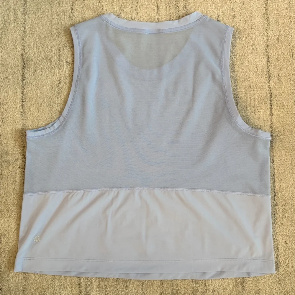 Athleta Ultimate Muscle Tank
Swallowtail Blue, size Small - Picture 8 of 11